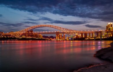 重慶朝天門(mén)大橋